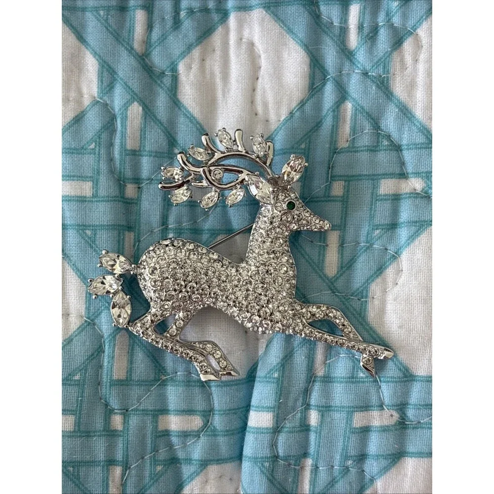 Vintage Nolan Miller Glamour Collection Crystal Pave Reindeer Pin Brooch Silver